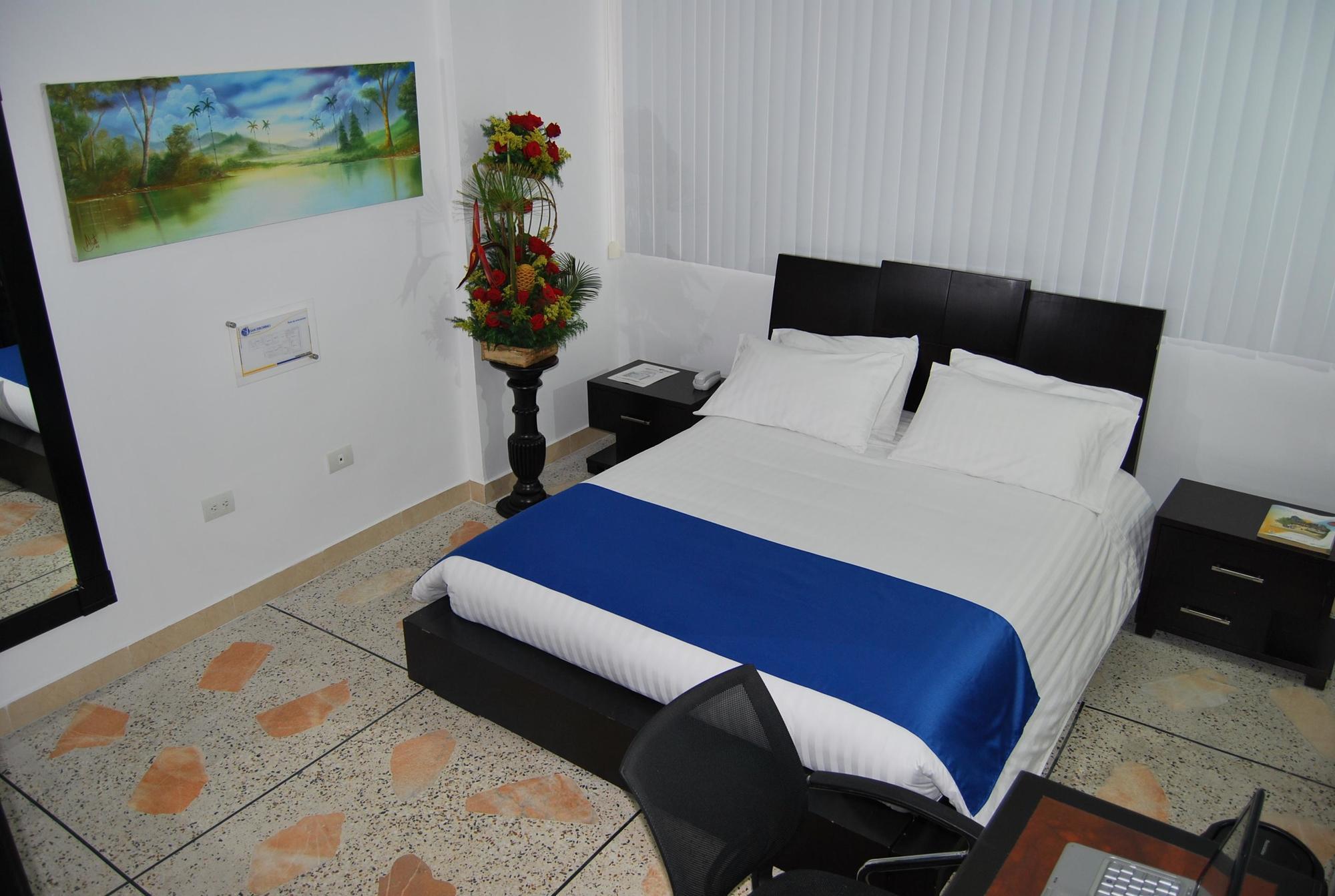 Hotel San Jeronimo Armenia エクステリア 写真